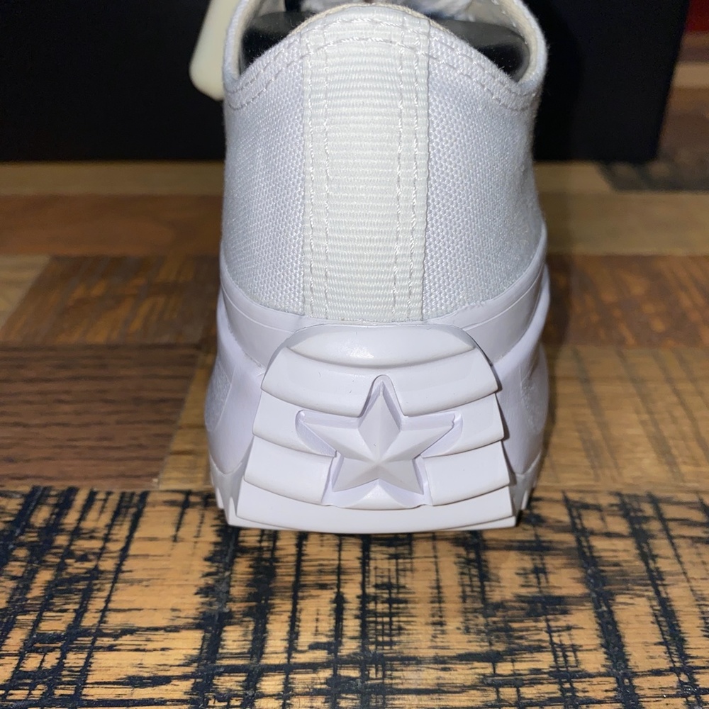 New Converse Run Star Hike Low Platform All White Sneaker - Picture 6 of 6